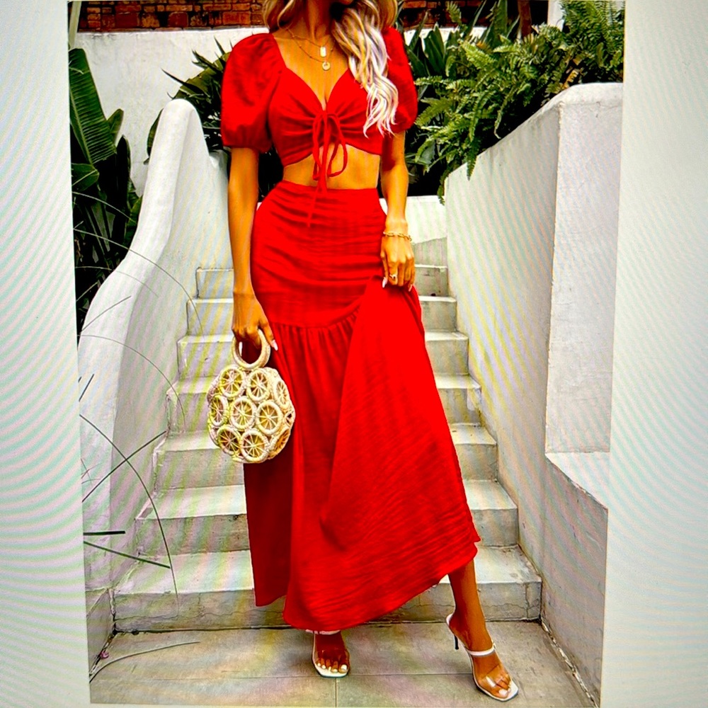Drawstring front crop top and ruffle hem skirt